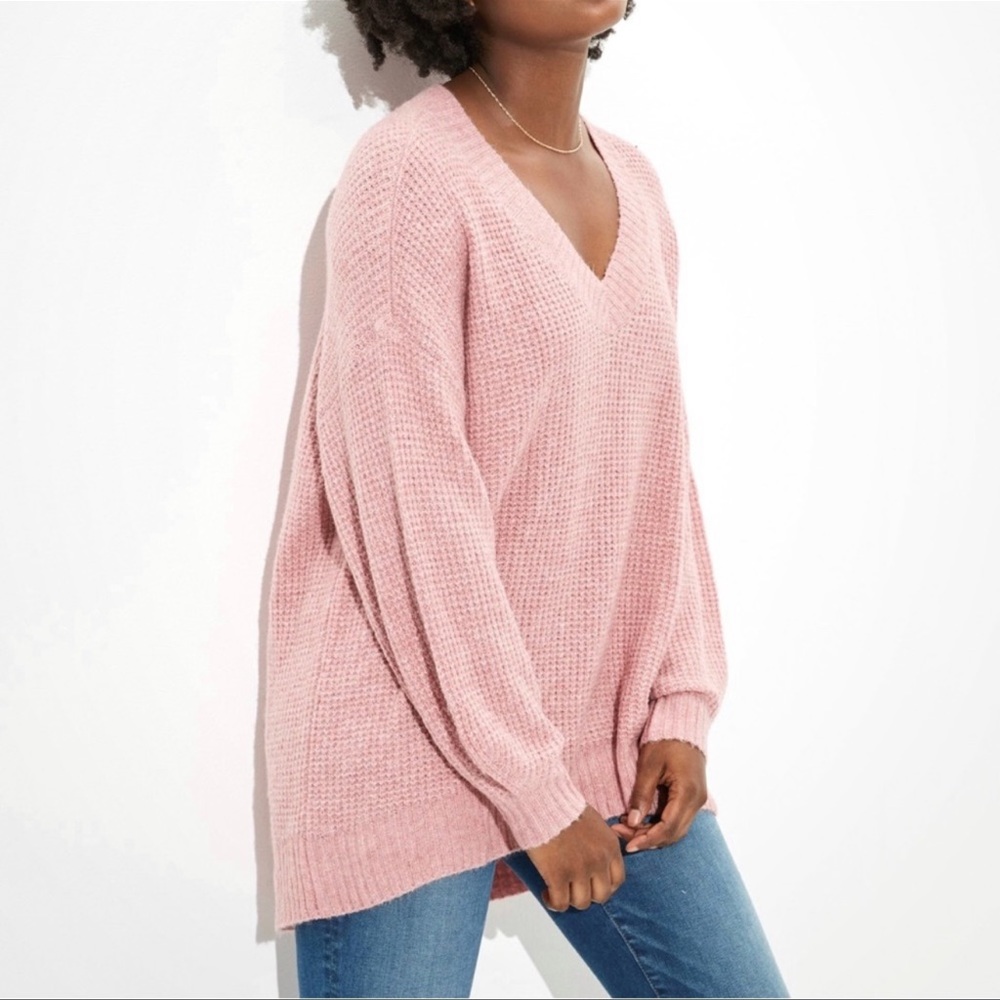 American Eagle Oversized Dreamspun V-Neck Waffle Sweater